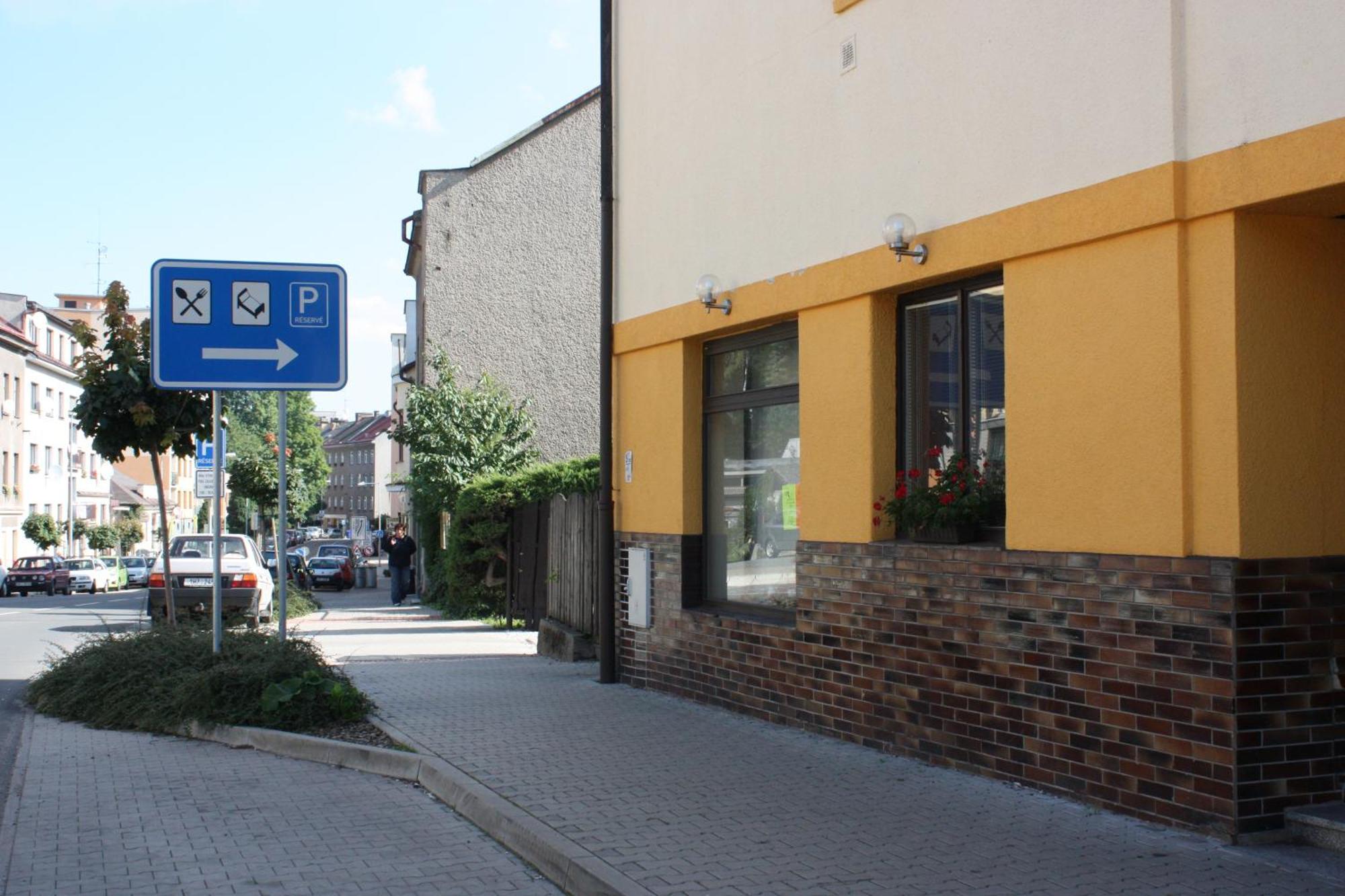 Hotel Hynek Náchod Εξωτερικό φωτογραφία