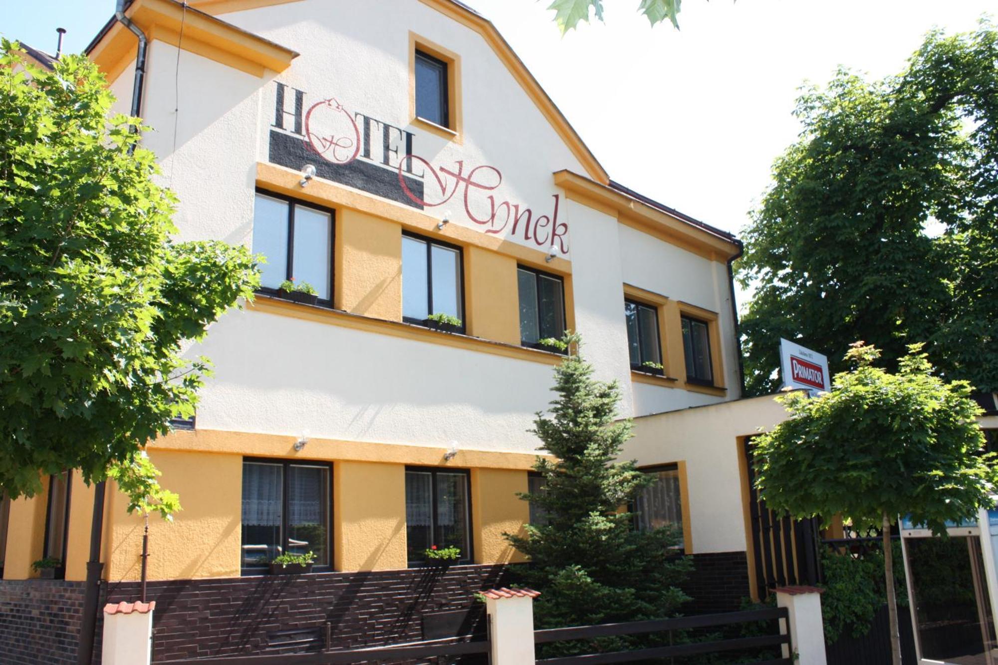 Hotel Hynek Náchod Εξωτερικό φωτογραφία