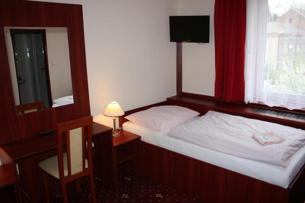 Hotel Hynek Náchod Δωμάτιο φωτογραφία